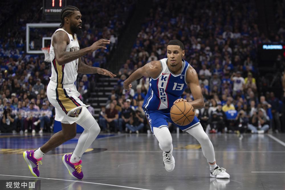 在上半场比 在上半场比