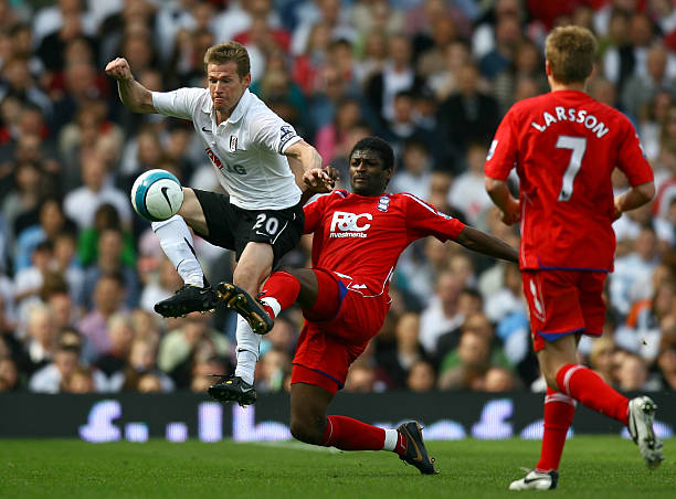 轻球员的潜 轻球员的潜