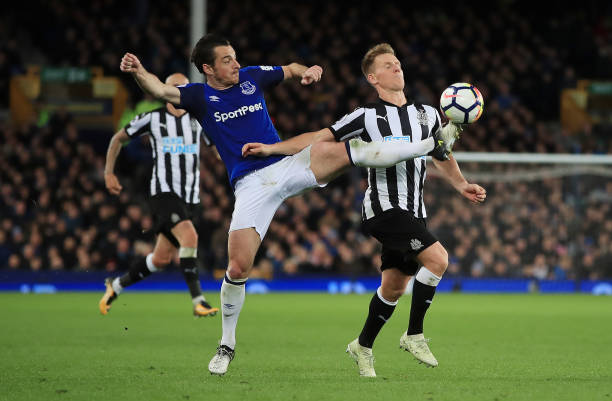 调整和战略 调整和战略